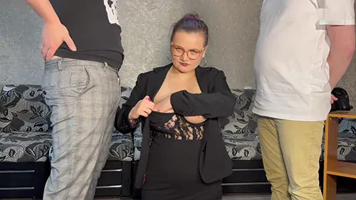 Анал с русской училкой колледжа точно поднимет успеваемость у студентов